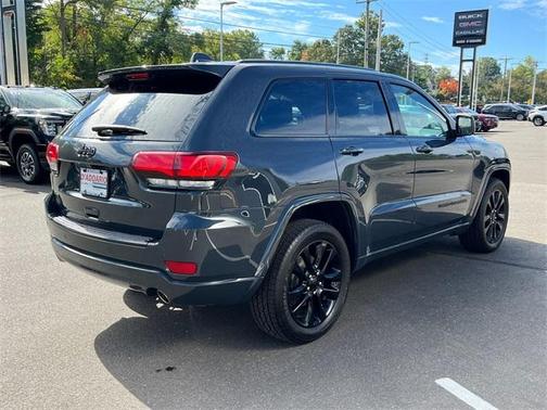 2018 Jeep Grand Cherokee Altitude