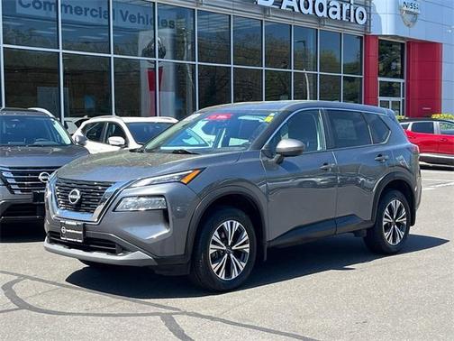 2022 Nissan Rogue SV