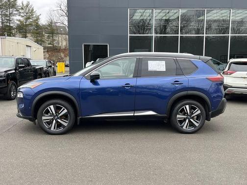 2022 Nissan Rogue SL