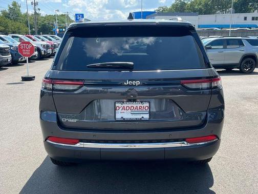 2022 Jeep Grand Cherokee Limited