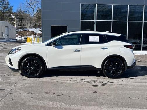 2024 Nissan Murano SV