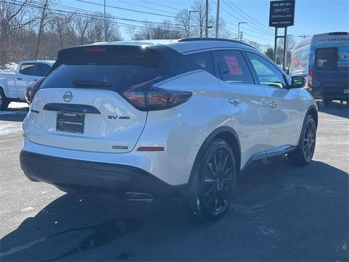 2024 Nissan Murano SV