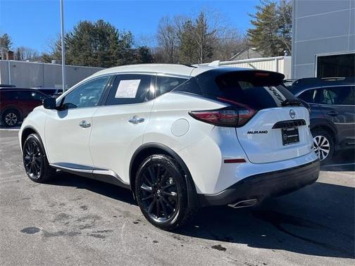 2024 Nissan Murano SV