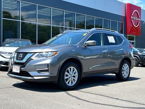 Gun Metallic 2019 Nissan Rogue SV