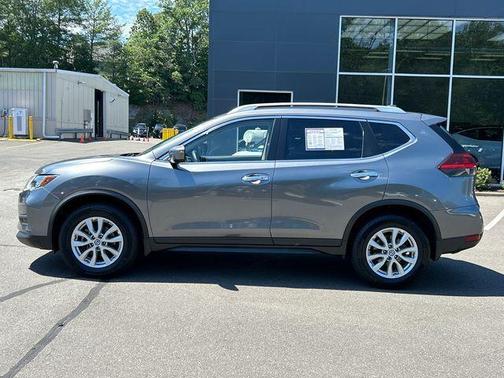 Gun Metallic 2019 Nissan Rogue SV