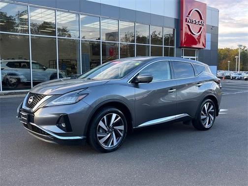 2023 Nissan Murano SL