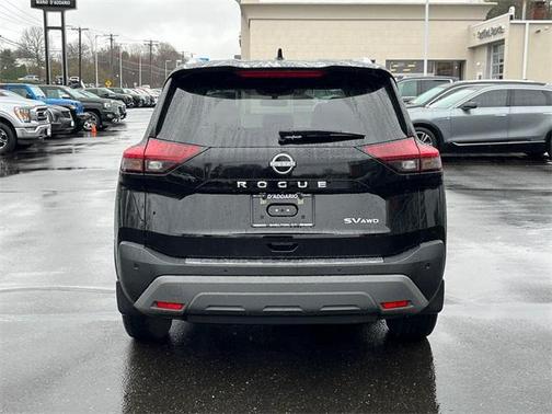 2022 Nissan Rogue SV