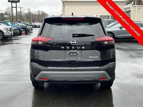 2022 Nissan Rogue SV