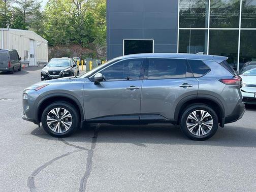 Gun Metallic 2021 Nissan Rogue SV