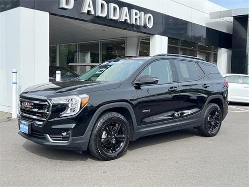 2022 GMC Terrain AT4