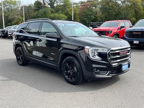 2022 GMC Terrain AT4