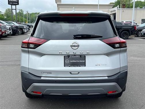 2021 Nissan Rogue SV