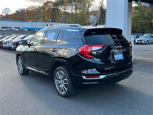 2023 GMC Terrain Denali