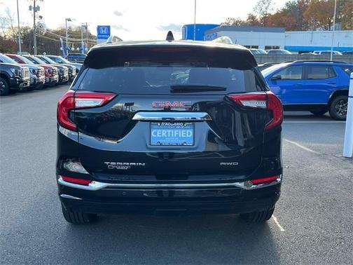 2023 GMC Terrain Denali