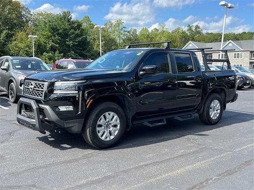 2024 Nissan Frontier SV