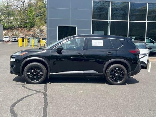 Black 2023 Nissan Rogue SV