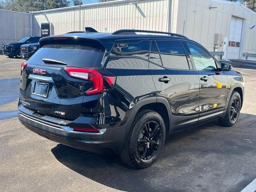 2022 GMC Terrain AT4