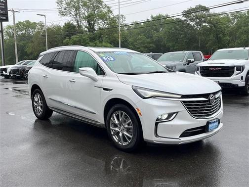 2023 Buick Enclave Premium