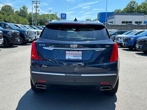 Blue Metallic 2019 Cadillac XT5 Luxury