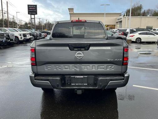 2023 Nissan Frontier SV