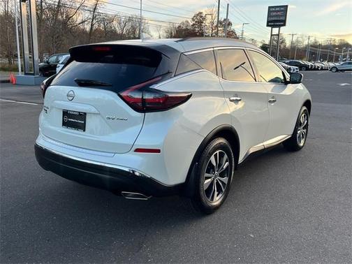 2024 Nissan Murano SV
