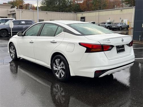 2022 Nissan Altima 2.5 S