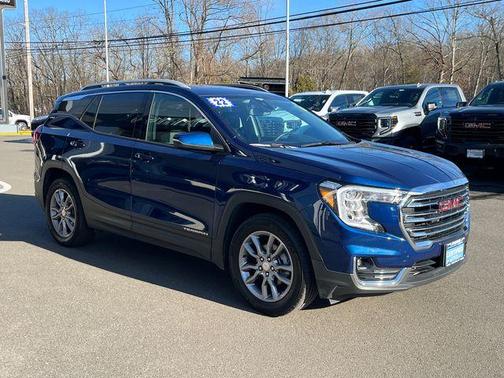 2022 GMC Terrain SLT