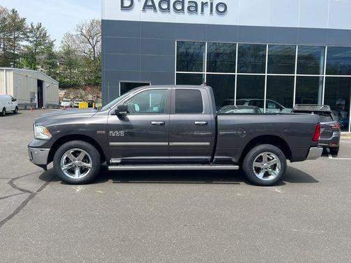 Crystal Metallic 2018 RAM 1500 Big Horn