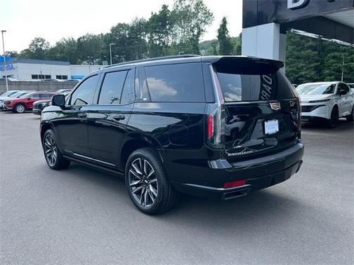 2022 Cadillac Escalade Sport