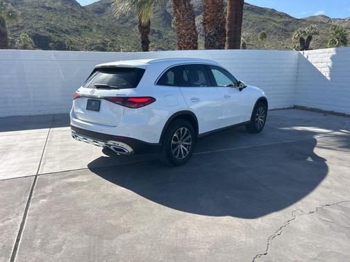 2024 Mercedes-Benz GLC 300 4MATIC