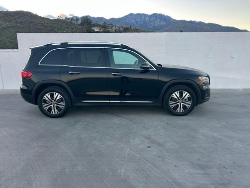 2025 Mercedes-Benz GLB 250 Base