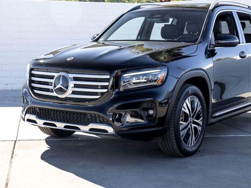 2025 Mercedes-Benz GLB 250 Base