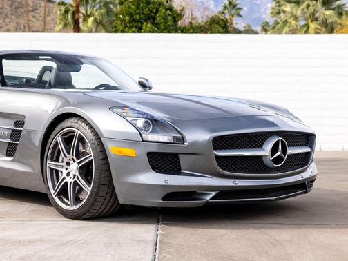 2012 Mercedes-Benz SLS AMG Base