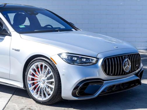 2026 Mercedes-Benz AMG S 63 E 4MATIC