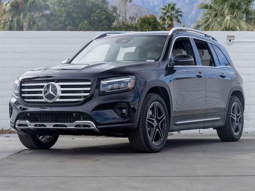 Night Black 2026 Mercedes-Benz GLB 250 4MATIC