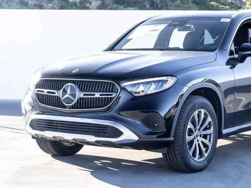 2026 Mercedes-Benz GLC 300 4MATIC