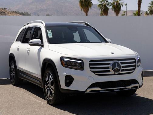 Polar White 2026 Mercedes-Benz GLB 250 Base