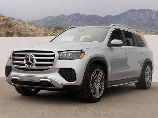 SILVER METALLIC 2026 Mercedes-Benz GLS 450 4MATIC