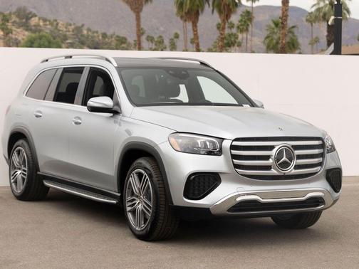 SILVER METALLIC 2026 Mercedes-Benz GLS 450 4MATIC