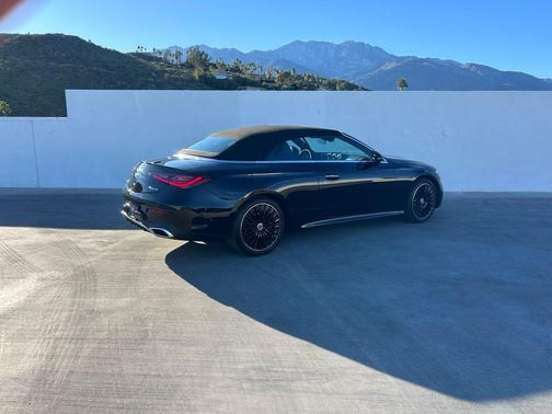 2025 Mercedes-Benz CLE 300 4MATIC Cabriolet