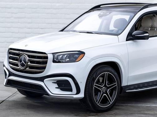2026 Mercedes-Benz GLS 450 4MATIC