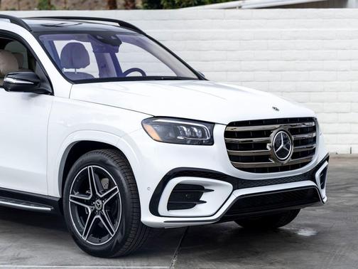 2026 Mercedes-Benz GLS 450 4MATIC