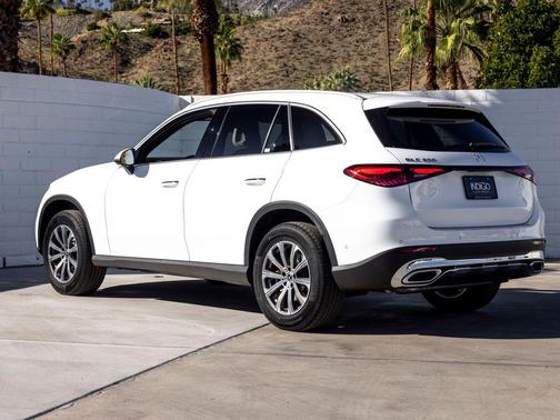 2026 Mercedes-Benz GLC 300 Base