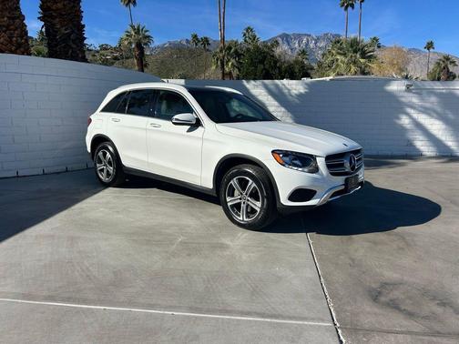 2018 Mercedes-Benz GLC 300 4MATIC