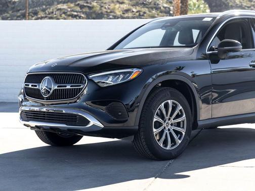 2025 Mercedes-Benz GLC 300 Base