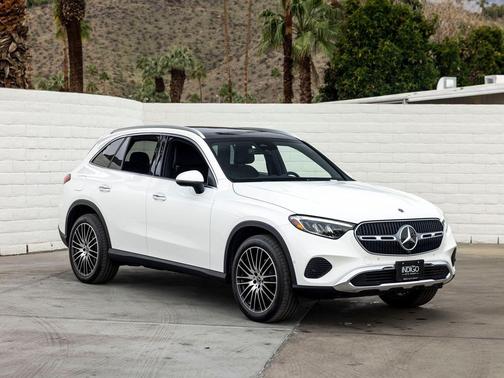 2025 Mercedes-Benz GLC 300 Base