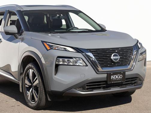 Boulder Gray Pearl 2023 Nissan Rogue SL