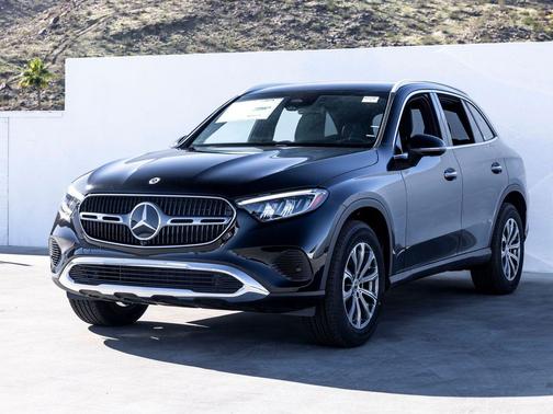 2025 Mercedes-Benz GLC 300 Base