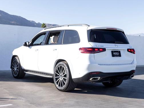 2026 Mercedes-Benz GLS 580 4MATIC