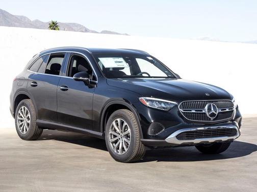 2026 Mercedes-Benz GLC 300 4MATIC